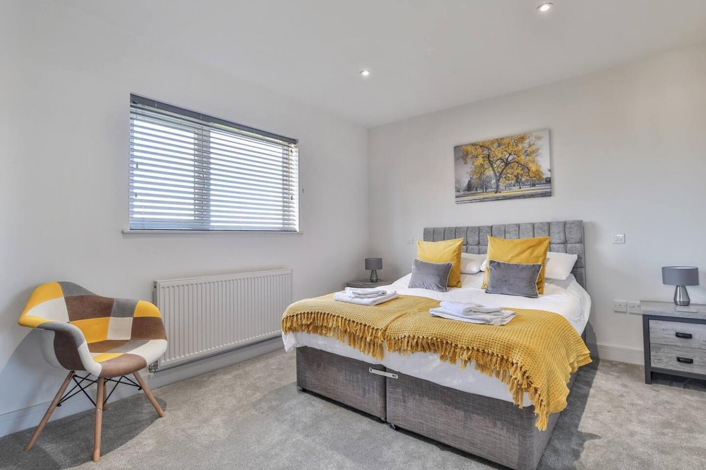 Modern, Cosy Whole House Wifi Close To Attractions Sheffield Extérieur photo