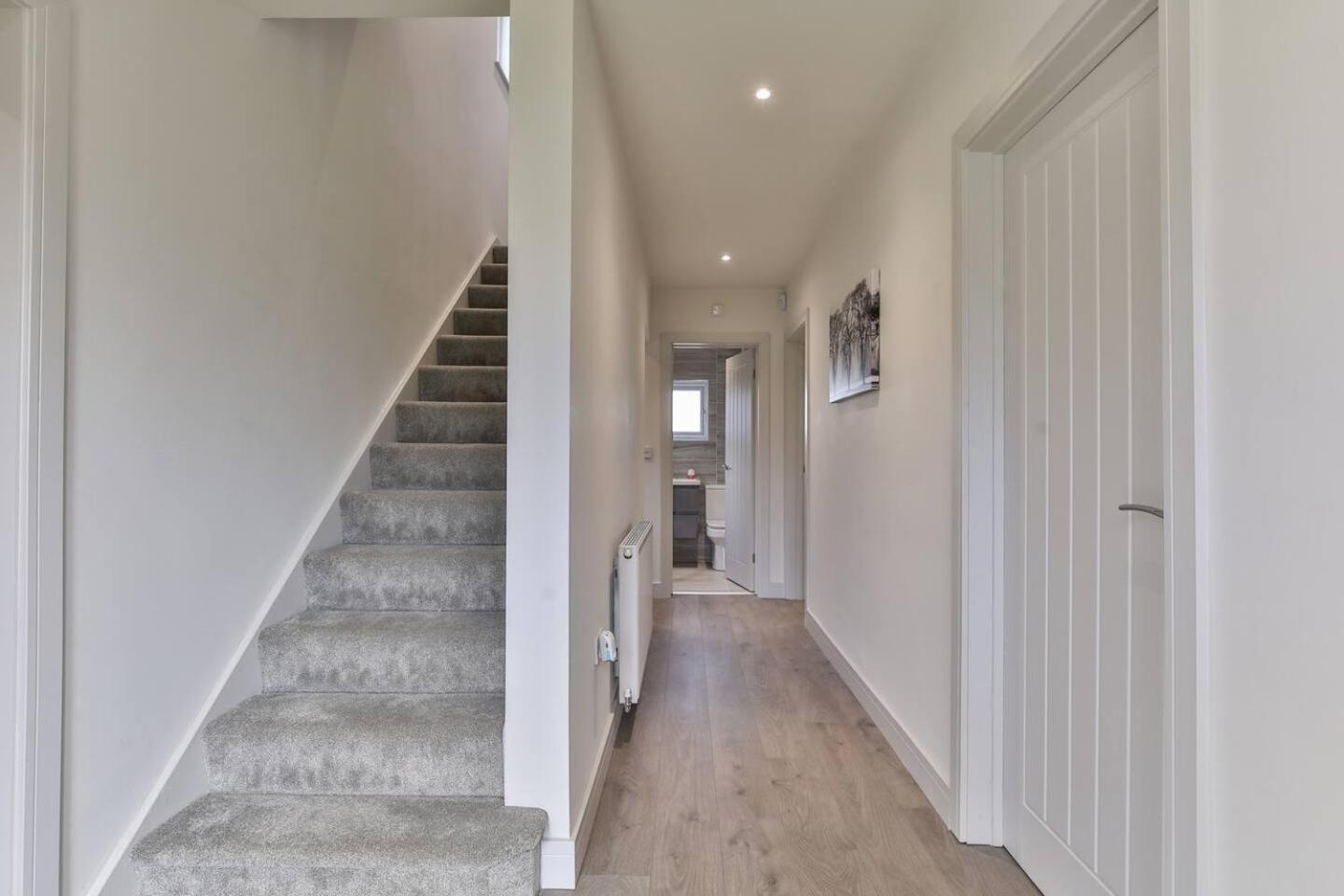 Modern, Cosy Whole House Wifi Close To Attractions Sheffield Extérieur photo