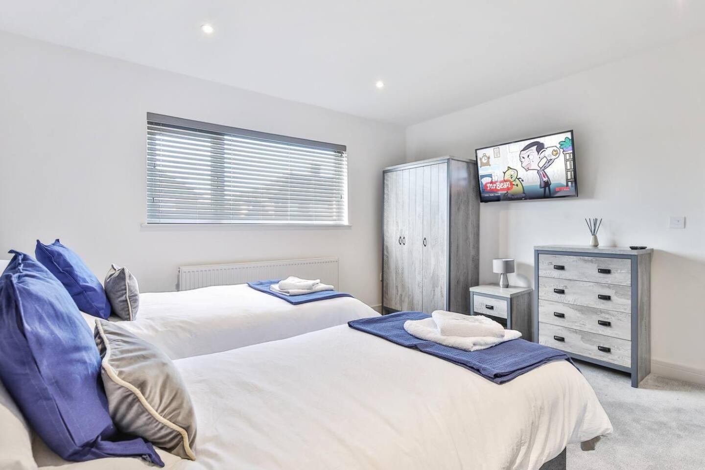 Modern, Cosy Whole House Wifi Close To Attractions Sheffield Extérieur photo