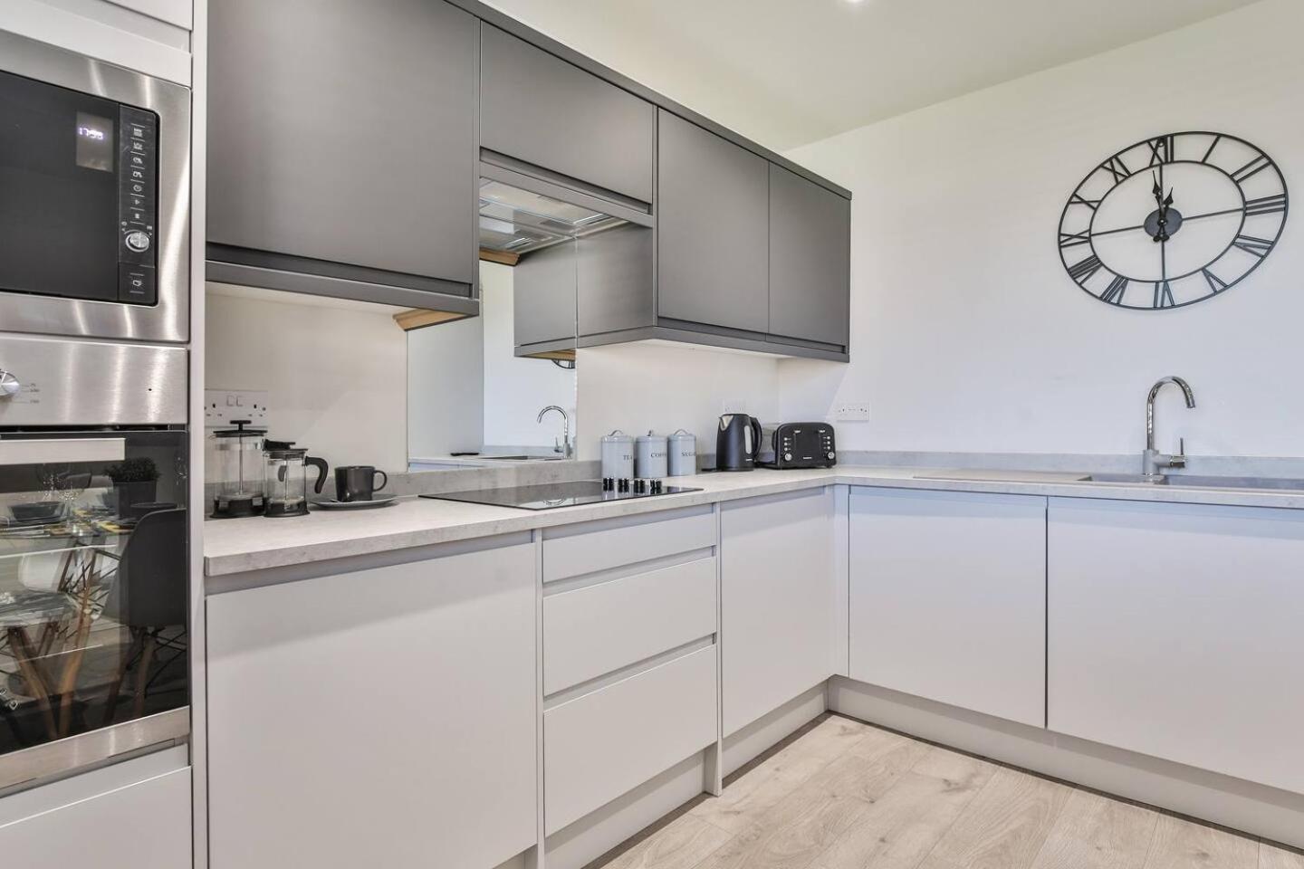 Modern, Cosy Whole House Wifi Close To Attractions Sheffield Extérieur photo